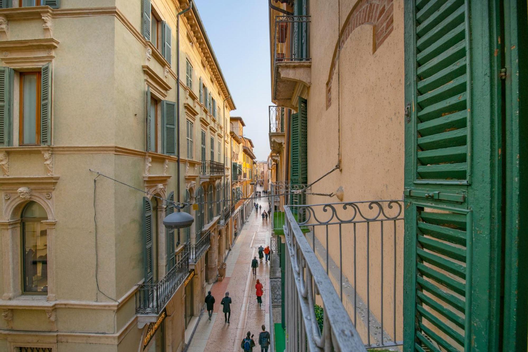 Palace Home Mazzini Verona Eksteriør bilde