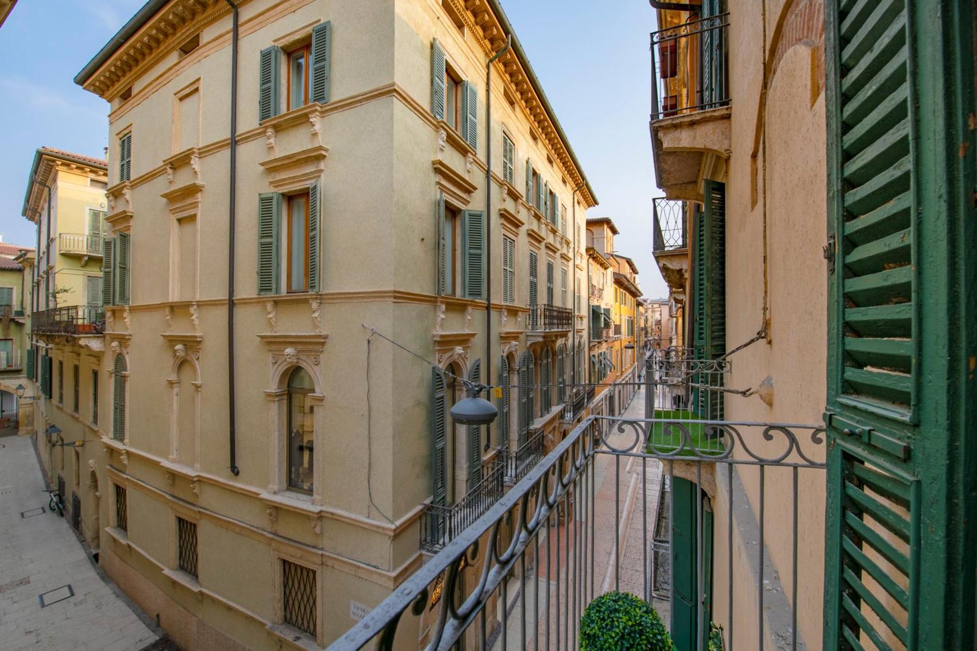 Palace Home Mazzini Verona Eksteriør bilde